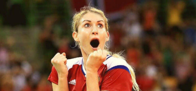 Владлена Бобровникова: "У меня муж итальянец, так Трефилов мог спросить: "Почему ты, Бобёр, нам пиццу не привезла?"