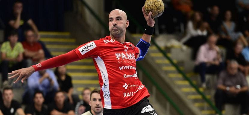 Швейцария. Португальский полусредний Жуан Ферраз продлил контракт с "Арау"