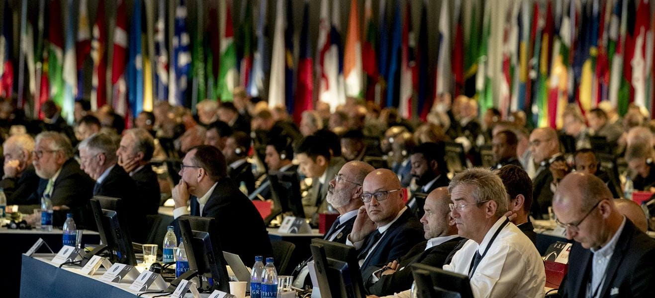 Египетский Фараон? Учившийся в СССР немец? Глава НОК Словении и отчим Аны Грос? Кто займет пост главы мирового гандбола