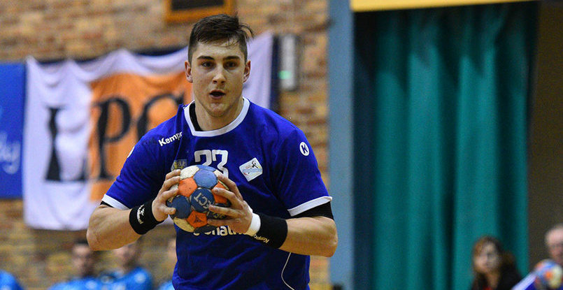 Польша. "Пиотрковянин" подписал контракты с тремя гандболистами из клубов Д2
