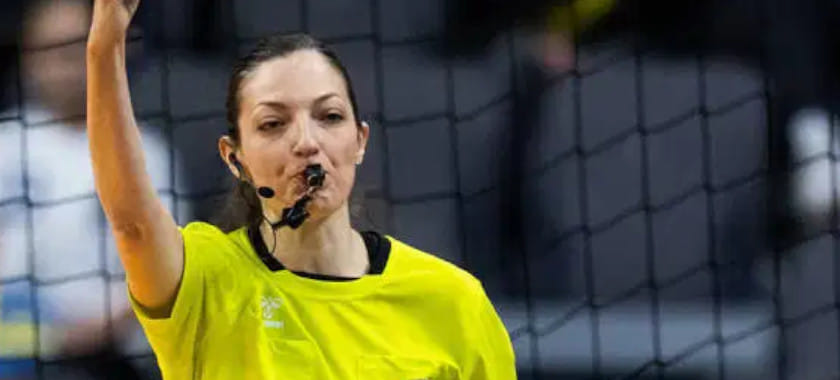 Румынская арбитр Кристина Ловин, работавшая на финале ЛЧ-2024, переехала в Данию. Она будет работать на матчах женской лиги этой страны