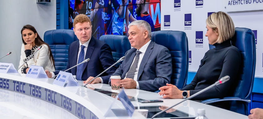 Перспективы ЧМ-2027 и ОИ-2028, за кулисами конгресса ИГФ, Кубок Дружбы. О чём рассказали Сергей Шишкарёв и Лев Воронин