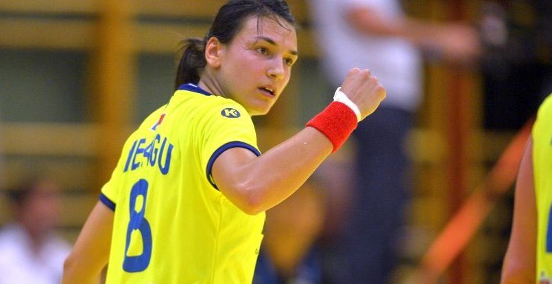 Полусредняя сборной Румынии и "Бухареста" Кристина Нягу вернулась к тренировкам