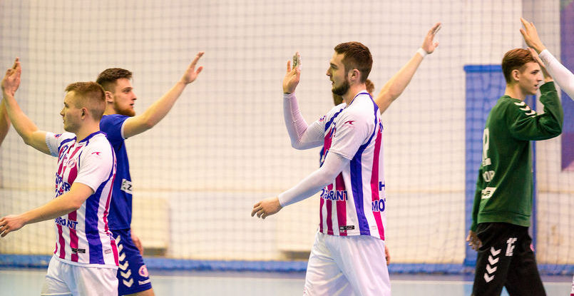 Украина. 11 мая клубные команды смогут вернуться к тренировкам в залах и на свежем воздухе. Чемпионат может быть возобновлен 10 июня