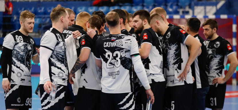 Olimpbet Суперлига. "Пермские медведи" в результативном матче обыграли омский "Скиф". Денис Полтавский забросил 9 мячей