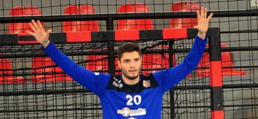 Венгрия. Голкипер сборной Северной Македонии Даниел Гьоргьески продолжит карьеру в "Будакалаше"