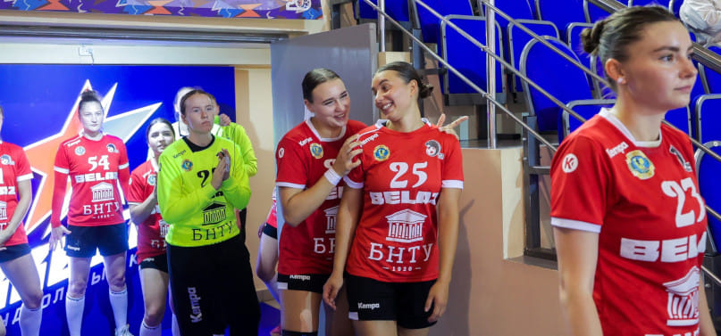 БНТУ-БелАЗ с разницей 3 мяча обыграл "Берестье" в стартовом матче товарищеского турнира в Гомеле