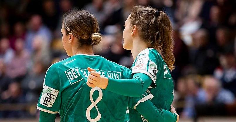 Дания. Женщины. "Орхус" обыграл "Хернинг-Икаст". "Виборг" победил "Эсбьерг"