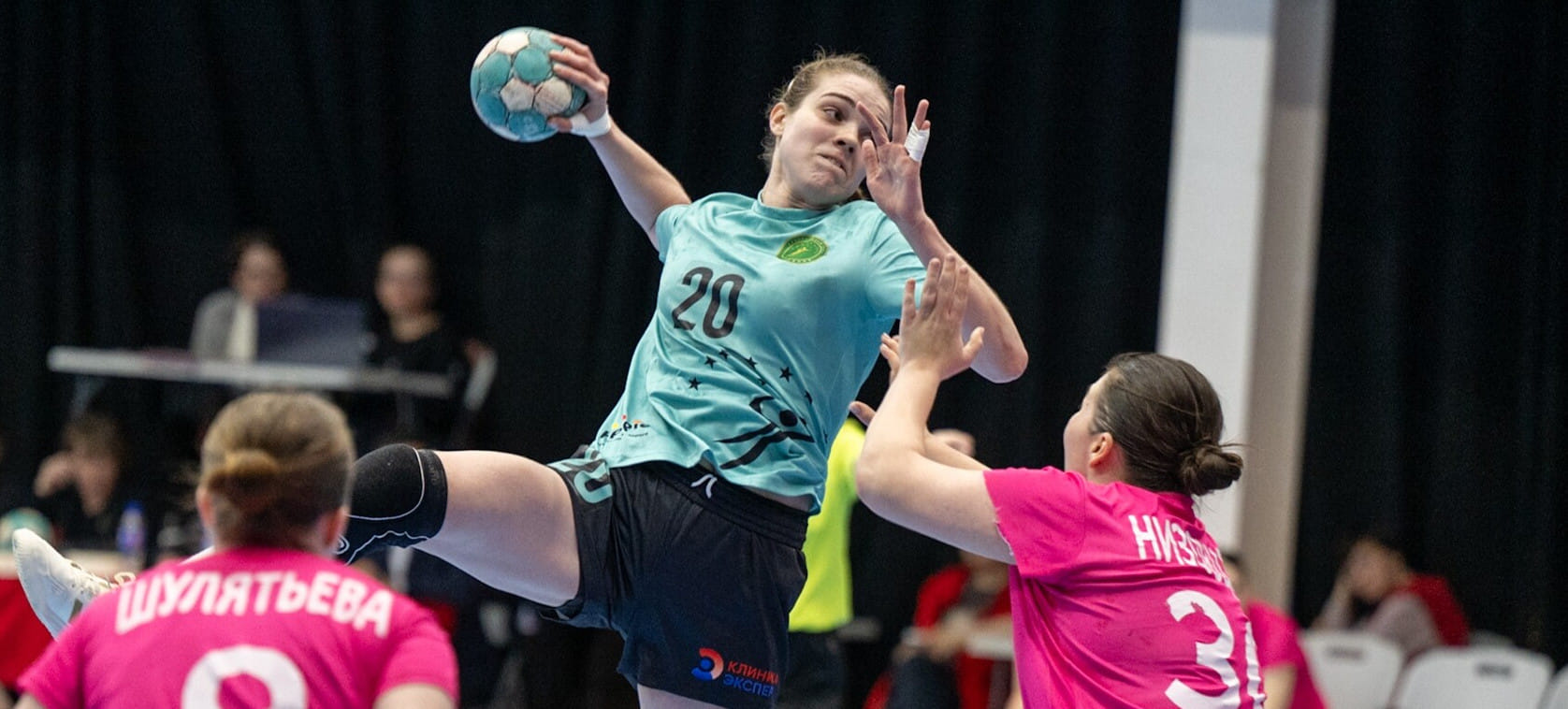 Где-то густо, где-то пусто! Голевое пиршество в Ижевске и засуха в Уфе в шаге от сенсаций