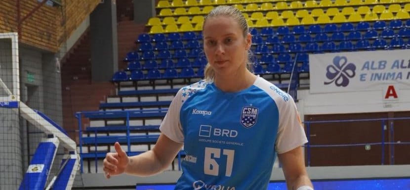 Валерия Маслова: "Бояна Поповичя не боится давать свободу и предоставляет возможность играть в открытый гандбол"