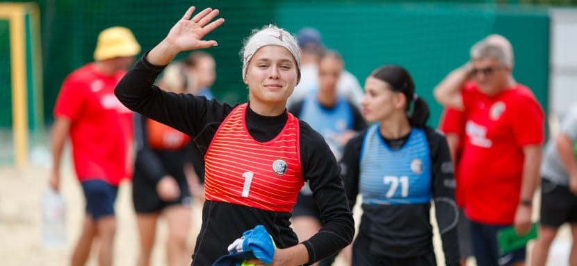 Пляжный гандбол. Валерия Пыжикова: "Нам помогла поддержка болельщиков. Я просто в эйфории от этих эмоций, гула, шума" (ВИДЕО)