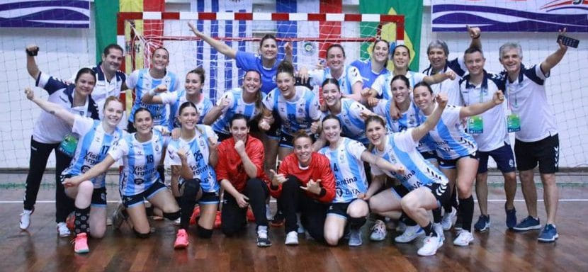 Чемпионат Южной и Центральной Америки. Сборные Бразилии и Аргентины завоевали путевки на декабрьский чемпионат мира в Испании