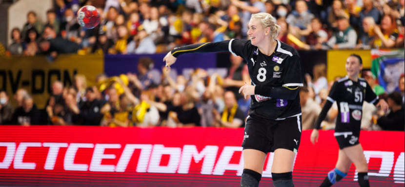 Olimpbet Суперлига. "Непонятно, почему тренер не использовал меня на той позиции, где я наиболее полезна?!". Влог Анны Сень с отдыха в Турции (ВИДЕО)