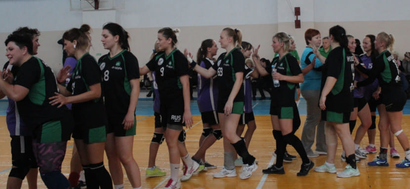 Играй, страна! Первая лига. Краснодарские девчата — они не только из "Кубани". Радость выживания