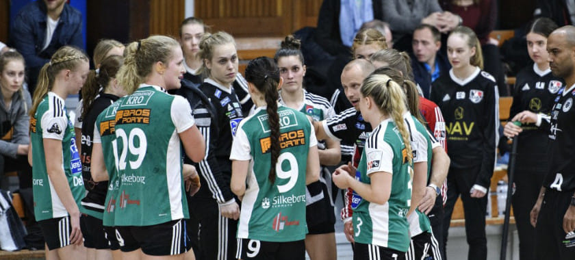 В единственном матче дня женского чемпионата Дании "Силькеборг" вырвал победу у "Бьеррингбро" голом за секунду до сирены