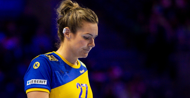 Швеция. Сбор женской национальной команды пройдет в три этапа. Вызов получила полусредняя ЦСКА Сабина Якобсен