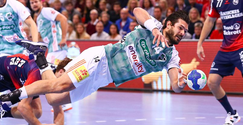 Кубок Германии. Последнюю путевку в 1/4 финала завоевал "Ганновер", который в гостях обыграл "Фленсбург"