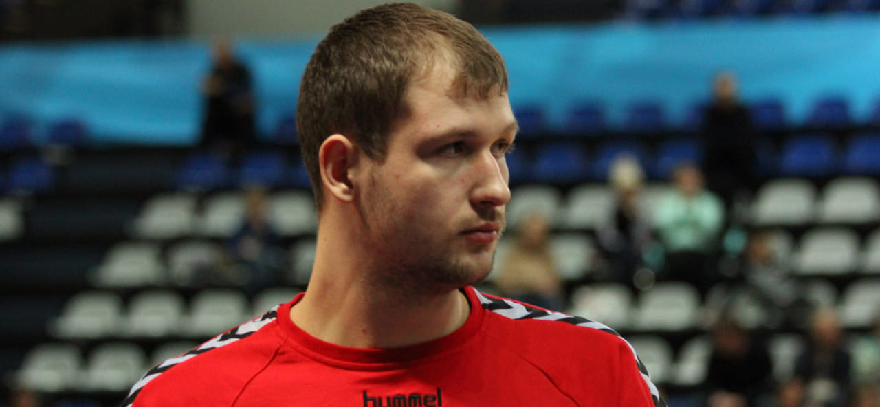 Алексей Стельмах о разборе игр Владимиром Максимовым: "Если бы уборщица сидела рядом с нами, она бы тоже поняла, как играть в гандбол"