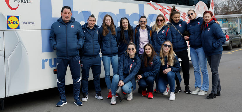 ЧЕ-2022. Чамила Мичиевич, Корина Карловчан и еще две гандболистки не помогут сборной Хорватии в отборочных матчах с француженками