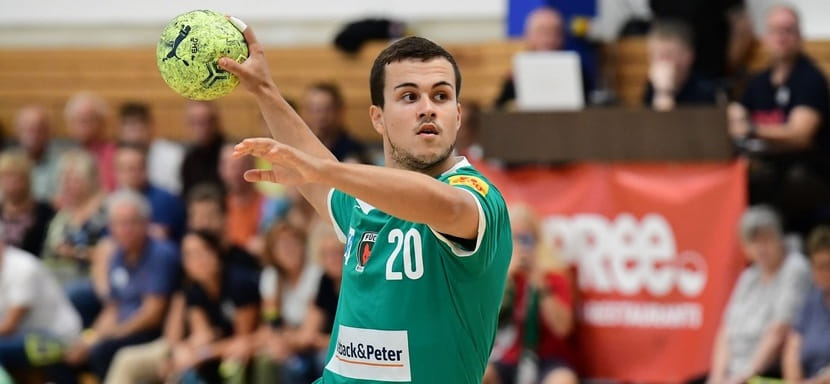 23-летний левый крайний сборной Германии Тим Фрайхёфер продлил трудовое соглашение с чемпионом бундеслиги "Берлином"