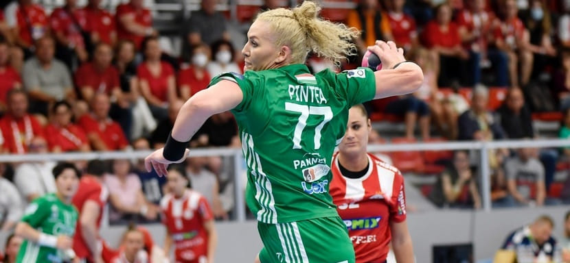 Трансферный слух. "Бухарест" и "Дьёр" намерены обменяться линейными: в Румынию отправится Крина Пинтя, в Венгрию вернётся Иветт Брох