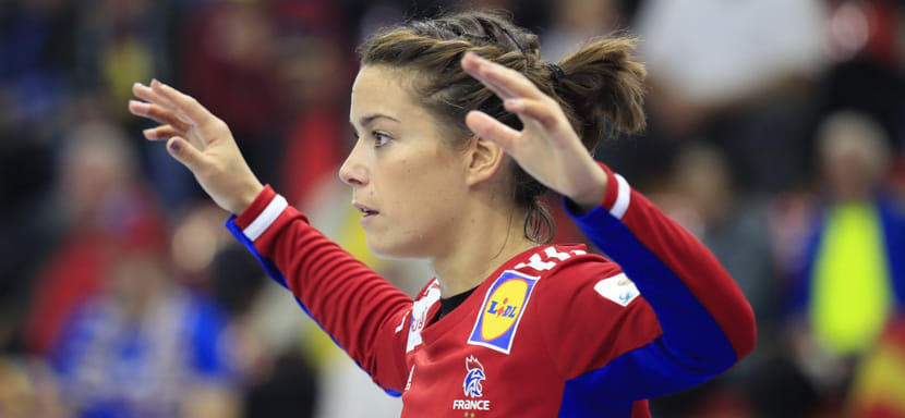 Франция. Олимпийская чемпионка Клеопатра Дарлё не будет подписывать контракт с "Мецем"