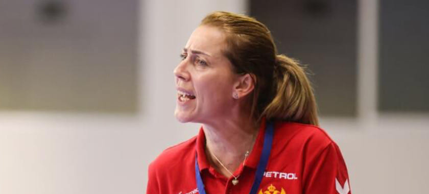 Бояна Попович может оказаться в "Глории Бистрице" Валерии Кирдяшевой. Тренер и российская разыгрывающая не пересеклись в "Будучности"