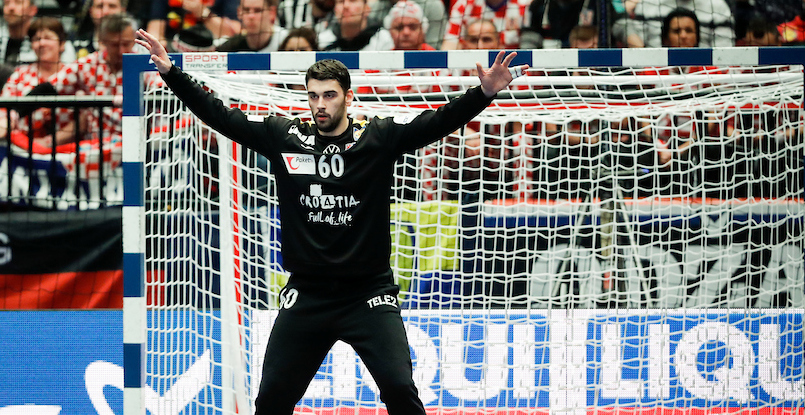 ЧЕ-2020. Два сэйва Матея Ашанина вошли в ТОП-5 вратарских спасений по итогам двенадцатого дня турнира (ВИДЕО)