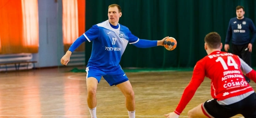 Беларусь. 35-летний правый полусредний россиянин Дмитрий Артамонов из уфимского "Акбузата" стал игроком "Бреста"