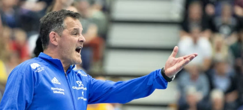 ЧЕ-2024. Рулевой сборной Фарер Петер Бредсдорфф-Ларсен: "Если сможем пробиться на Евро, это станет для нас маленькой золотой медалью"