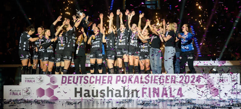 Германия. Проиграв в финале национального Кубка "Метцингену", "Битигхайм" не выиграл лишь второй немецкий трофей из десяти с 2020-го