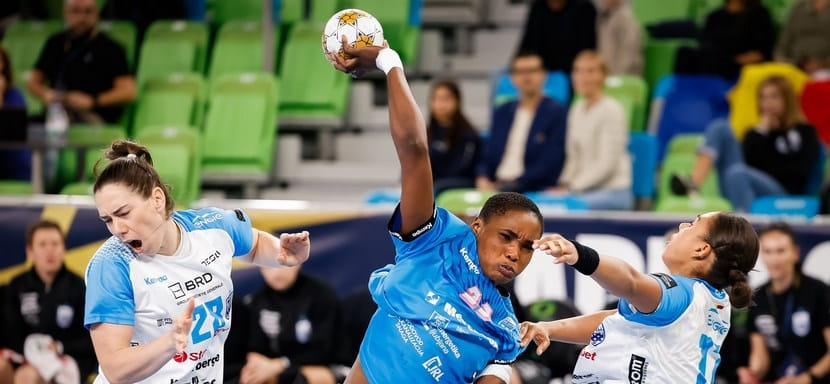 Левая полусредняя сборной Конго и словенского "Крима" Бетчайделле Нгомбеле продолжит карьеру во французском "Меце"