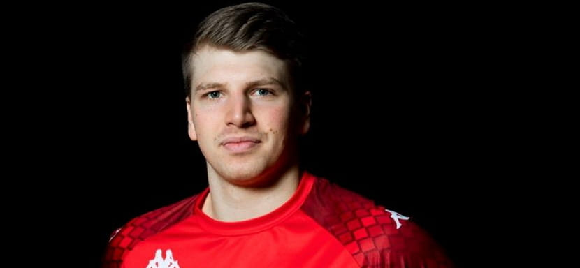 ЧЕ-2022. Один из лидеров сборной Австрии Лукас Хутечек из "Лемго" травмировался в поединке с поляками