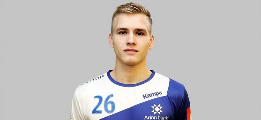 Германия. "Гуммерсбах" (Д2) пополнился исландским линейным Эллиди Видарссоном