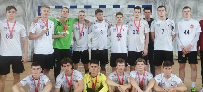 Молодёжное первенство. В финальном матче турнира в Подмосковье вторая команда "Чеховских медведей" обыграла третью