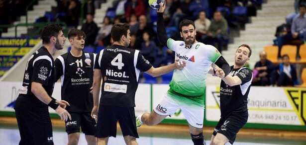 Испания. "Вальядолид" подписал контракт с линейным Андера Угарте из "Анайтасуны"