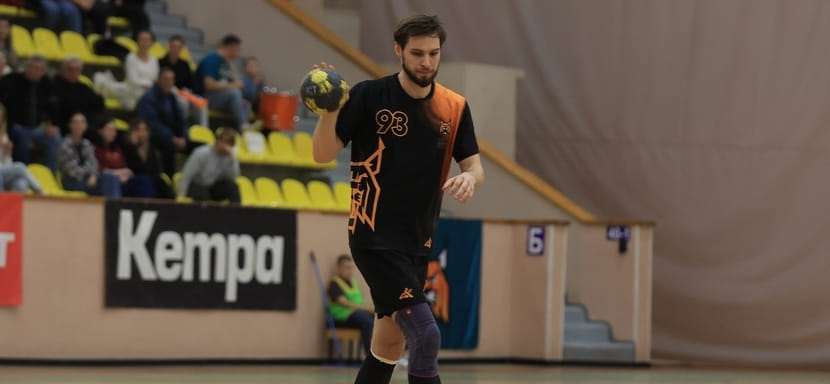 The left back of HC Dinamo-Sungul Aleksey Pavelyev is the best handball player in the men’s Super League in October, according to Handballfast