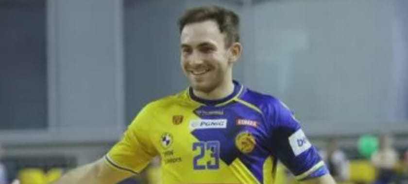 Польша. Восемь голов Артёма Королька помогли "Кельце" разгромить "Пиотрковянина" в единственном матче игрового дня