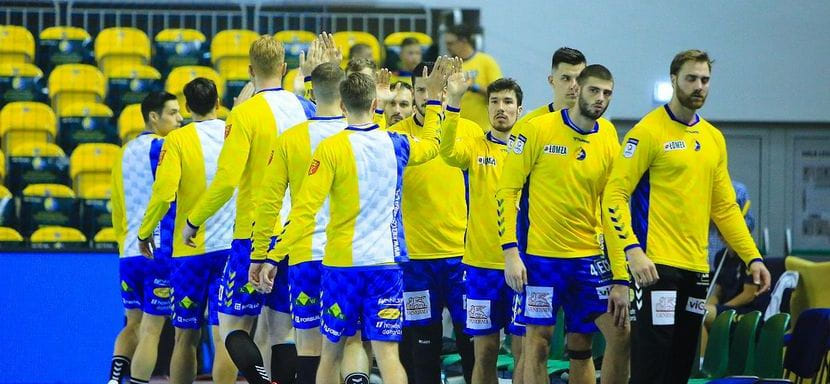 Польша. Трансферный слух. В "Выбжеже" может оказаться еще один представитель "Кельце". Это полусредний Виктор Томчак