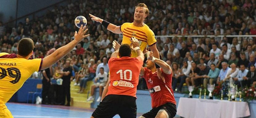 "Барселона" стала победителем товарищеского турнира в Добое, обыграв в финале египетский "Аль-Ахли"