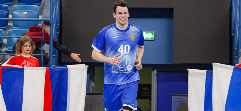 20-летний левый полусредний Кирилл Акрамов перешёл на правах аренды из "Чеховских медведей" в волгоградский "Каустик"