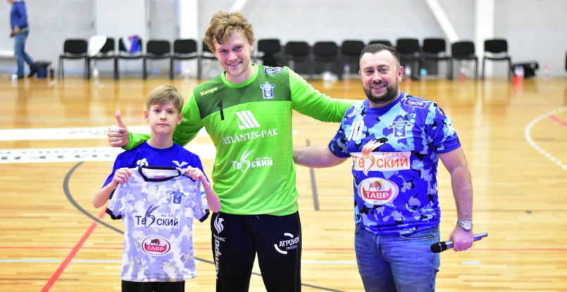 Суперлига. Максим Захаров: "Виктор" должен играть и в Ставрополе, и в Буденновске, и в Невиномысске. Везде будут полные залы"