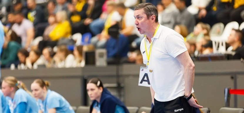 Роберт Минабутдинов: "Мои девчонки помнят, как они забрасывали "Ростову", но не помнят, как защищались. Это самое обидное"