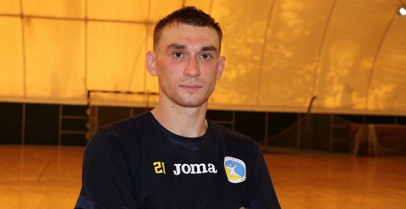 Украина. Евгений Жук: "29 голов необходимо указать не напротив моей фамилии, а напротив всей команды"