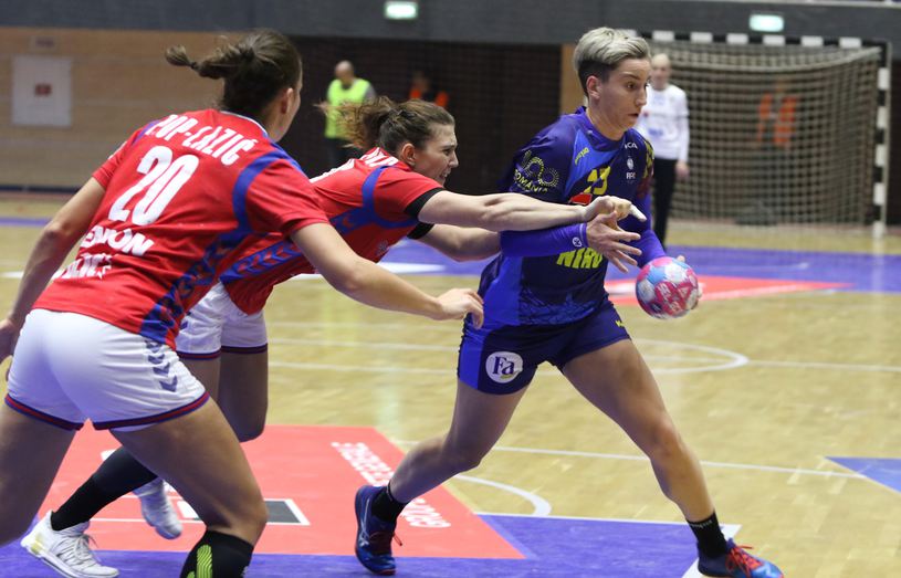 Гандболистки сборной Румынии Кристина Ласло и Элиза Бучески о выходе в финал "Карпаты Трофи" и предстоящем Евро-2018