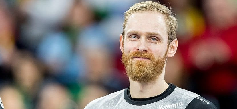 Олимпийский призер, вратарь сборной Исландии и "Валюра" 36-летний Бьоргвин Густавссон претендует на пост мэра Рейкьявика