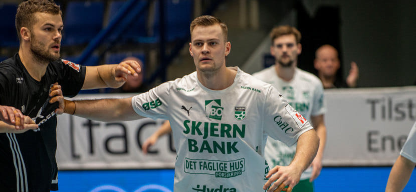 Бундеслига. "Минден" пополнился исландским линейным датского "Скьерна" Свейном Йоханссоном