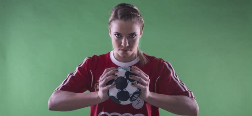 Яркое свечение. Ноэми Хафра. Венгерская Дейенерис Таргариен — укротительница гандбольных драконов