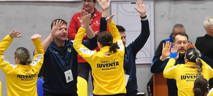 Кубок ЕГФ. Словацкая "Ювента" в первом полуфинальном матче дома обыграла португальскую "Бенфику" с разницей 2 мяча