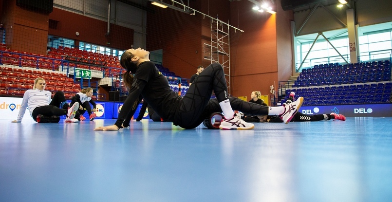 Delo Лига чемпионов. Гандболистки "Ростов-Дона" утром провели тренировку перед матчем с "Ференцварошем" (ФОТО)